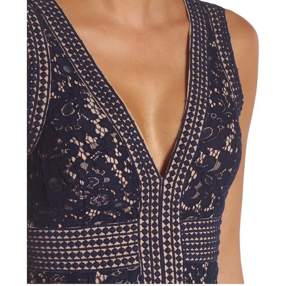 BARDOT Morgan Front Slit Lace Cocktail Dress - Picture 2 of 3